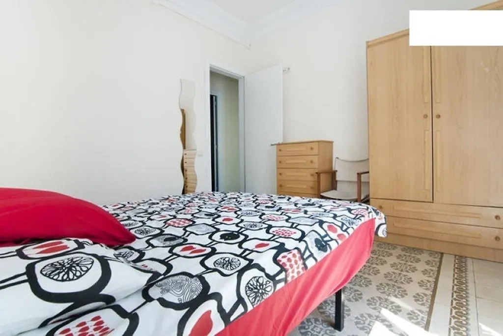 Cozy Apartment Near Sagrada Familia 巴塞罗那